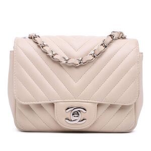Pre Loved chanel Women White Crossbody Bags
